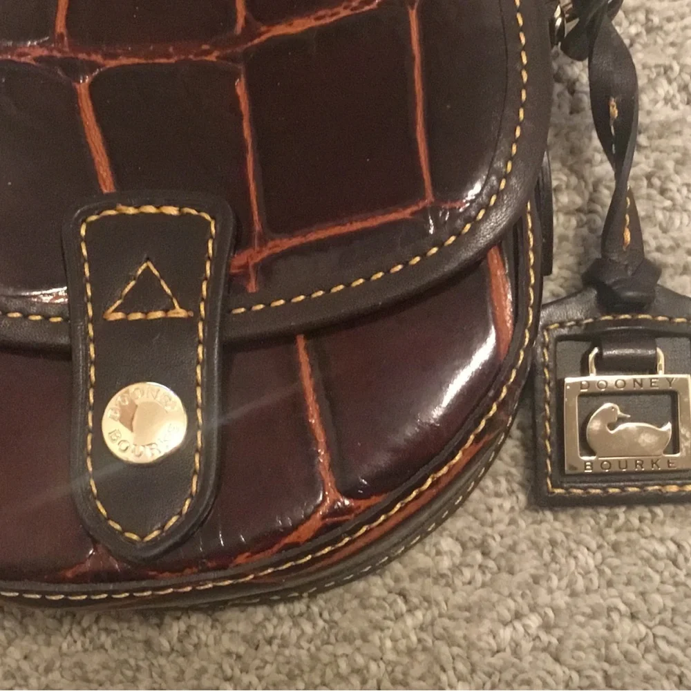 Dooney & Bourke Dark Brown Croc-Embossed Leather Mini Flap Saddle Crossbody-EUC